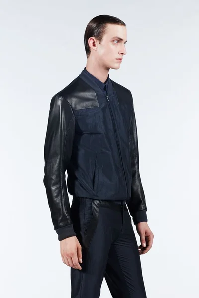 Look 25
